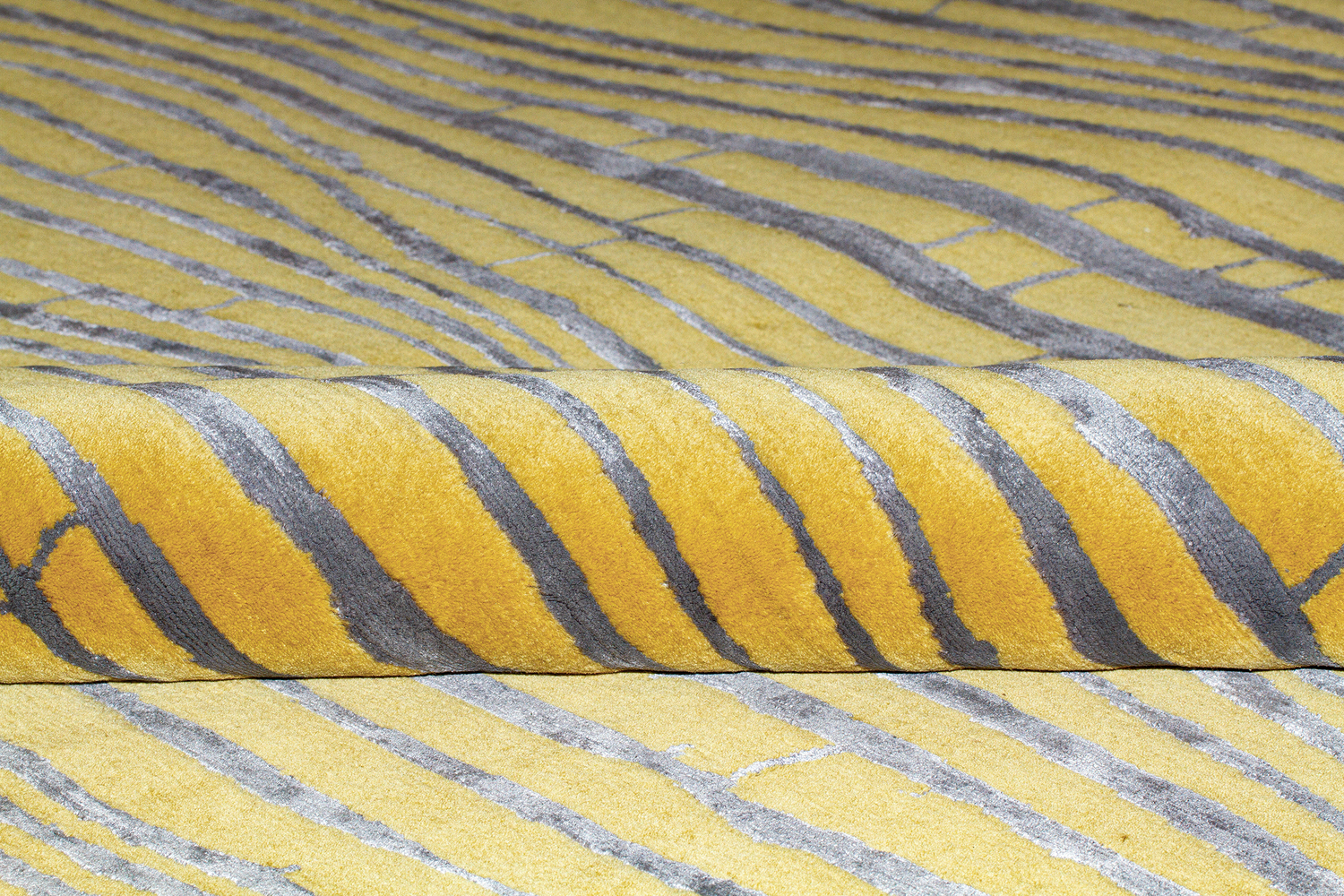 Wave in Yellow, 10 ft. x 14 ft.