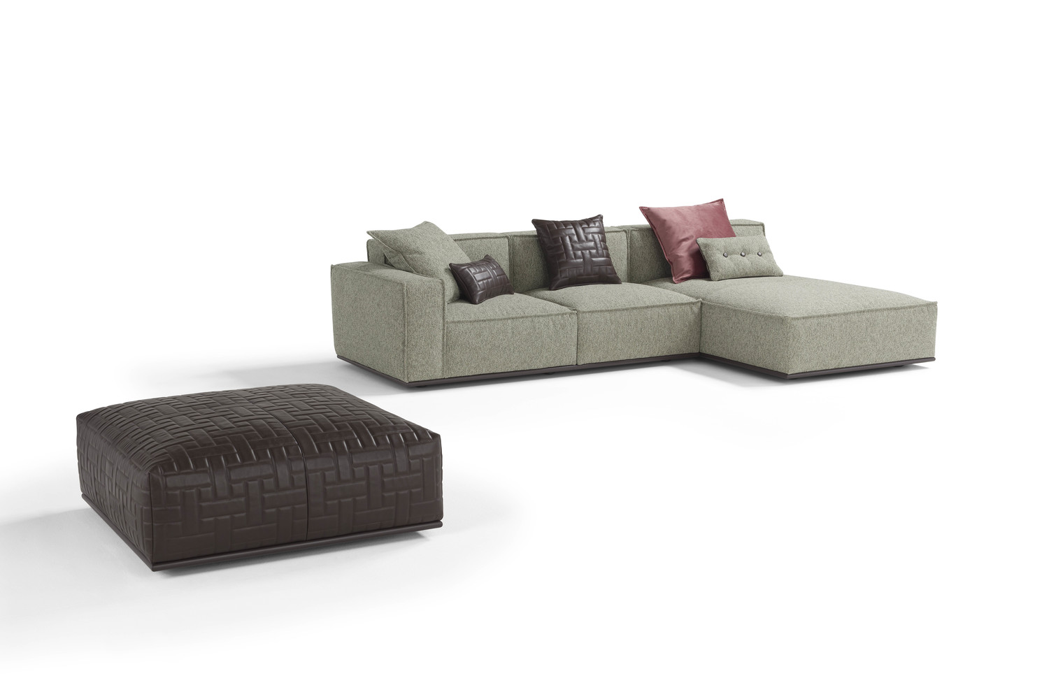 Plaza, 1 Low Arm Chaise Longe, 2 Cushions