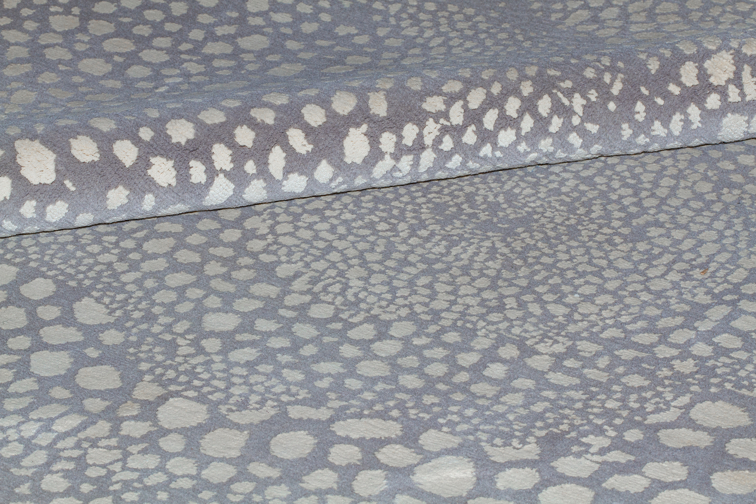 Utamaro in Cumin, 12 ft x 16 ft.