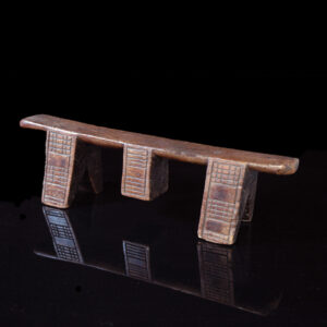 "Mingudeni Shezi No.11 Headrest: An Intricate Dance of Geometry, Strength, and Cultural Heritage"